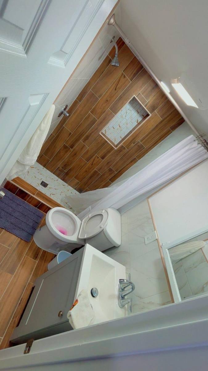 Apartment for rent at 8 S Farview Ave #1, Paramus, NJ 07652