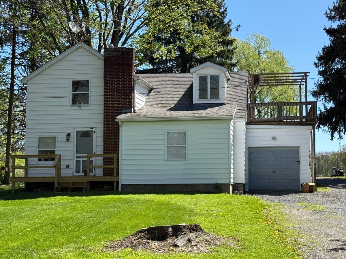 Apartment for rent at 5430 Phillips Rice Rd #A, Cortland, OH 44410