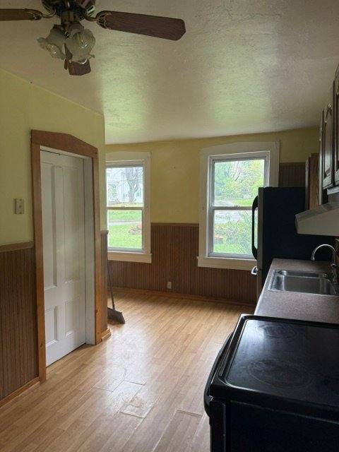 Townhouse for rent at 167 W Broadway #1, Gardner, MA 01440