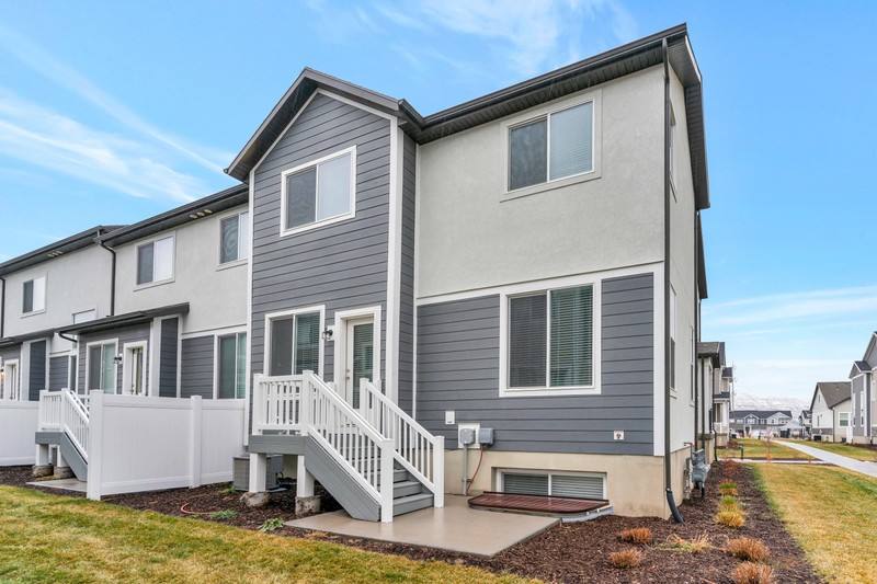 Townhouse for rent at 1613 N 3740 W, Lehi, UT 84043
