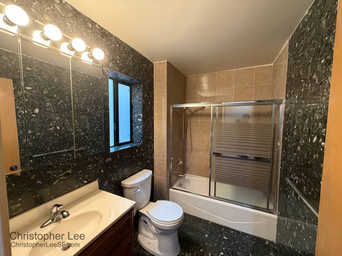 Apartment for rent at 512 Judah St #2, San Francisco, CA 94122