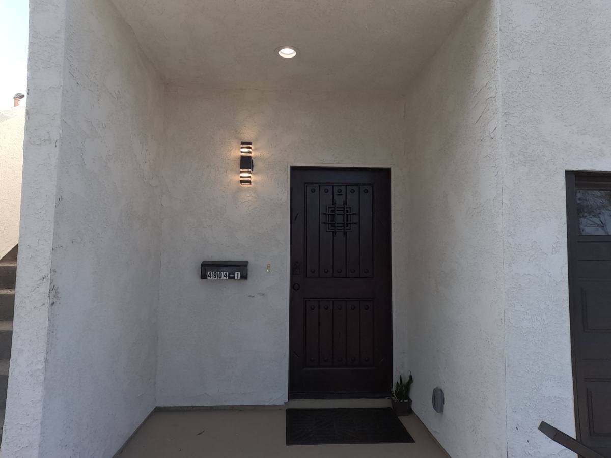Apartment for rent at 4904 Coke Ave #1, Lakewood, CA 90712