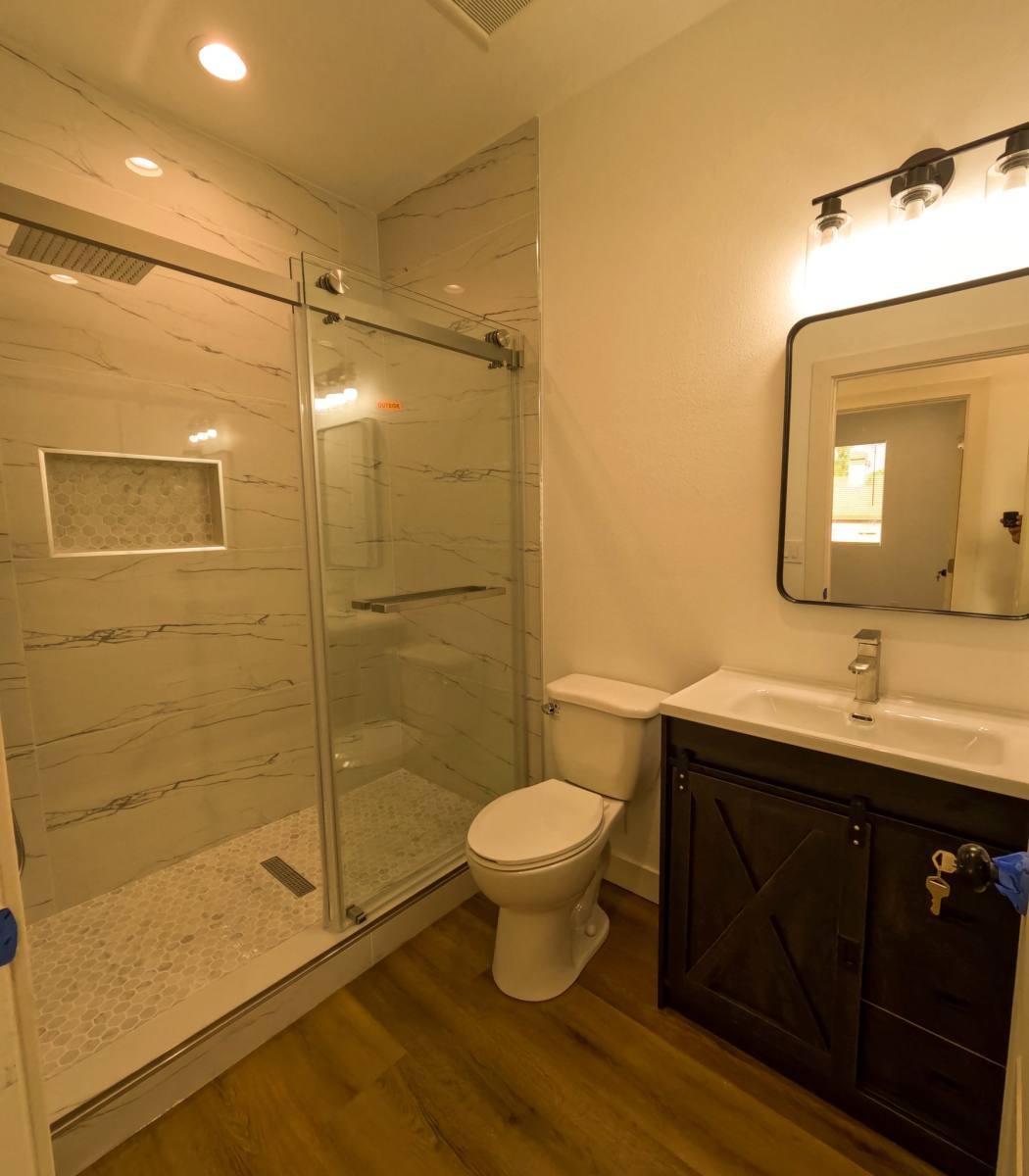 Apartment for rent at 4904 Coke Ave #2, Lakewood, CA 90712