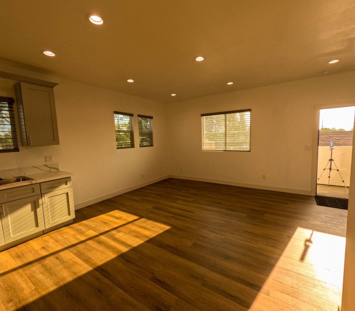 Apartment for rent at 4904 Coke Ave #2, Lakewood, CA 90712