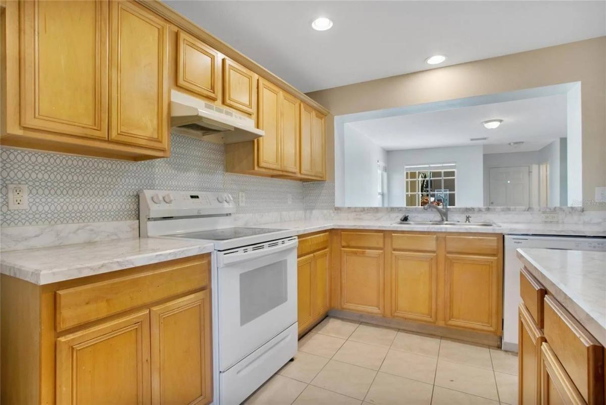 Townhouse for rent at 2533 Harn Blvd #4, Clearwater, FL 33764