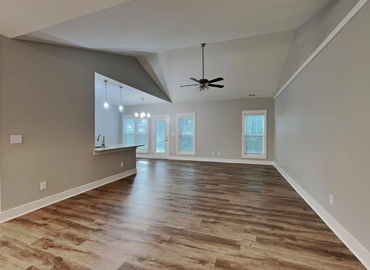 Townhouse for rent at 271 N Toria Dr, Statesville, NC 28625