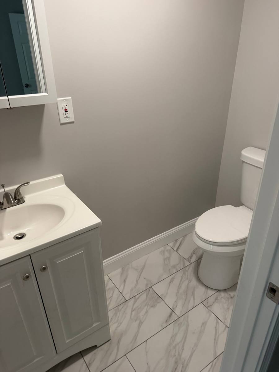 Apartment for rent at 11 Caroline St #1, Worcester, MA 01604