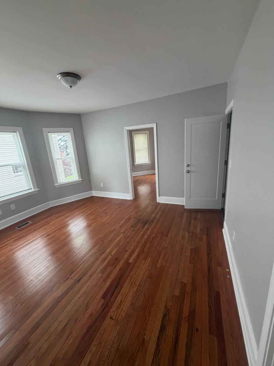 Apartment for rent at 11 Caroline St #1, Worcester, MA 01604