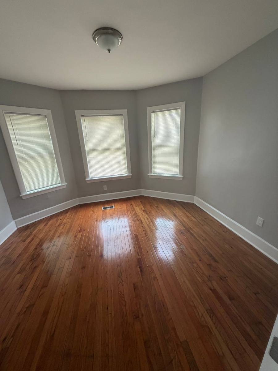 Apartment for rent at 11 Caroline St #1, Worcester, MA 01604