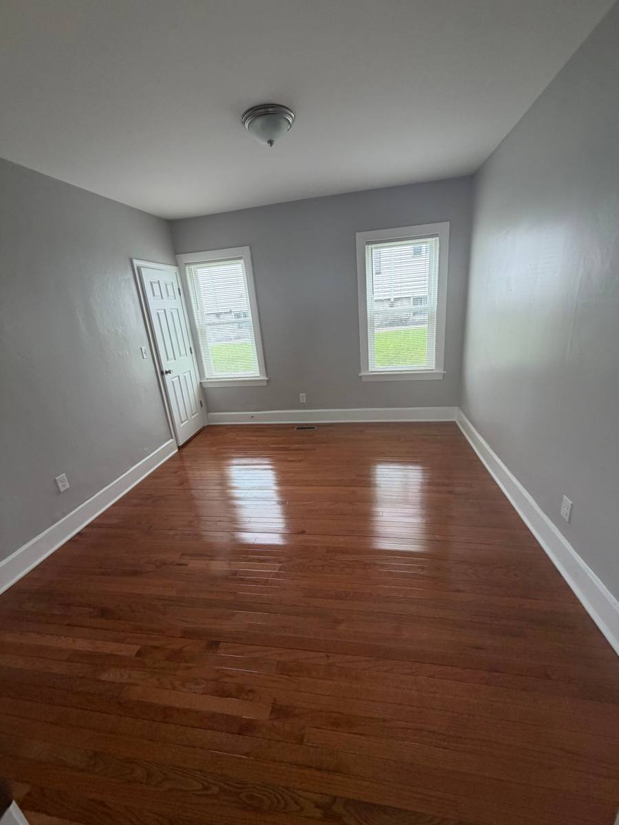 Apartment for rent at 11 Caroline St #1, Worcester, MA 01604