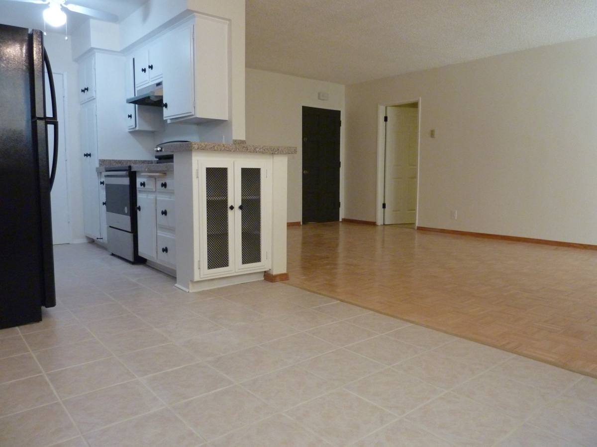 Apartment for rent at 2055 Rodney Dr #111, Los Angeles, CA 90027