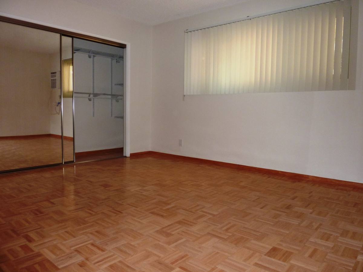 Apartment for rent at 2055 Rodney Dr #111, Los Angeles, CA 90027