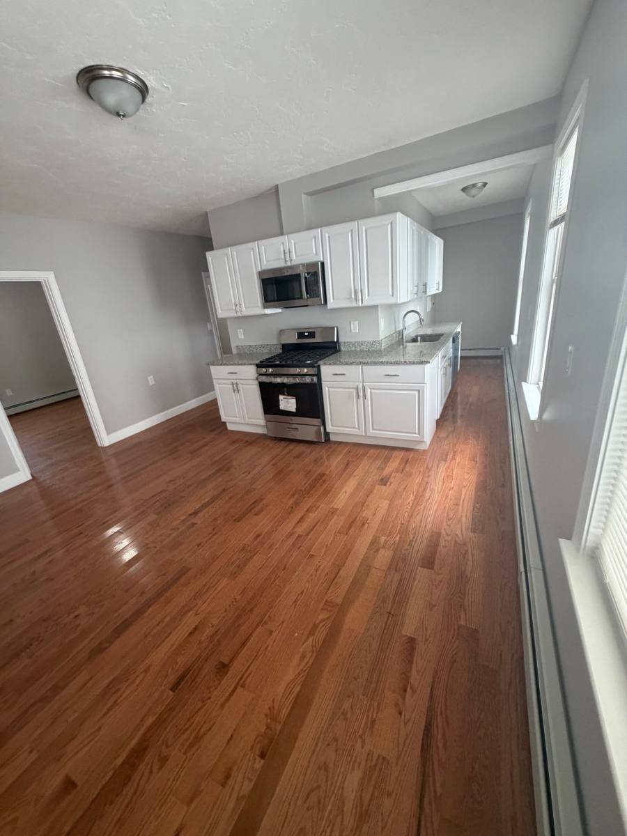 Apartment for rent at 597 Millbury St #2, Worcester, MA 01607