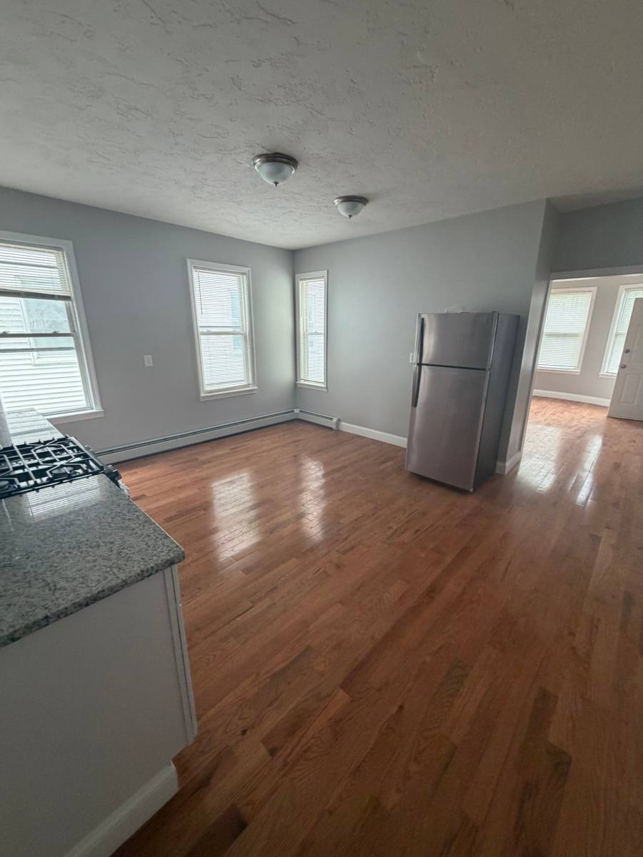 Apartment for rent at 597 Millbury St #2, Worcester, MA 01607