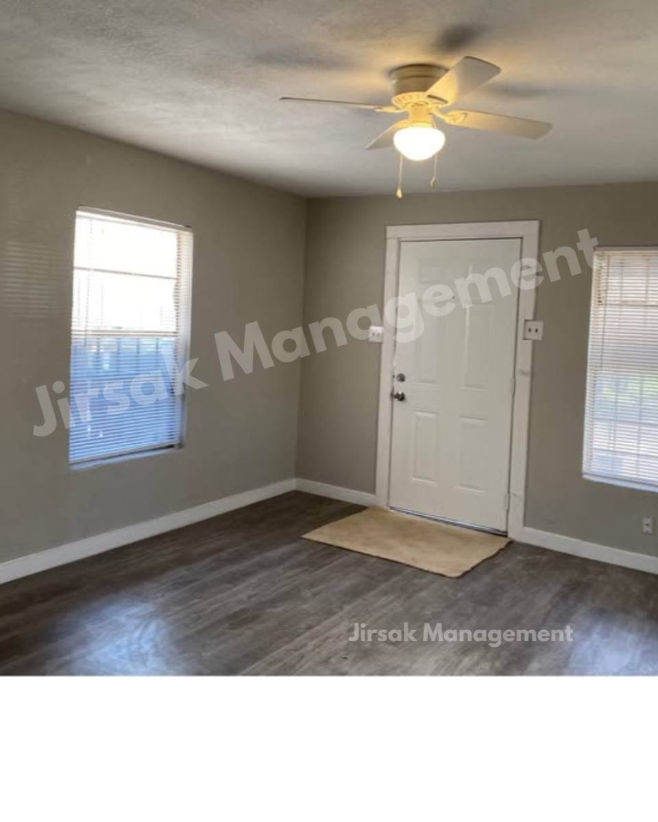 House for rent at 4740 Stokes St, Dallas, TX 75216