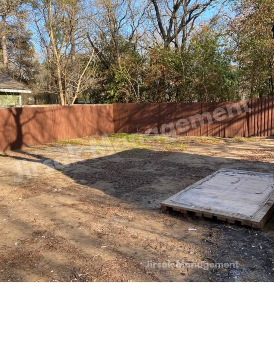 House for rent at 4740 Stokes St, Dallas, TX 75216