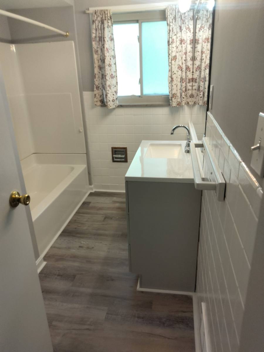 House for rent at 70 Illona Dr, Cincinnati, OH 45218