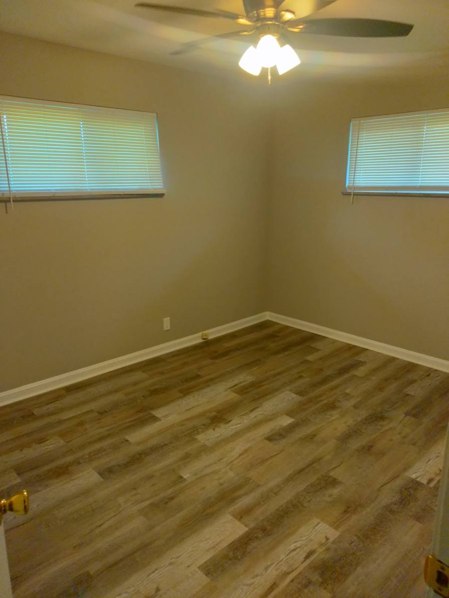 House for rent at 70 Illona Dr, Cincinnati, OH 45218