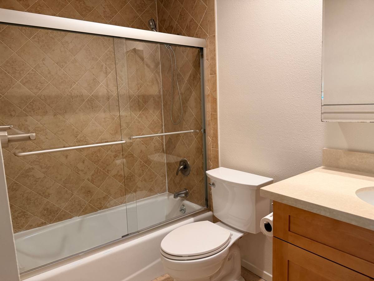 Apartment for rent at 4399 Indian Wood Rd #108, Culver City, CA 90230
