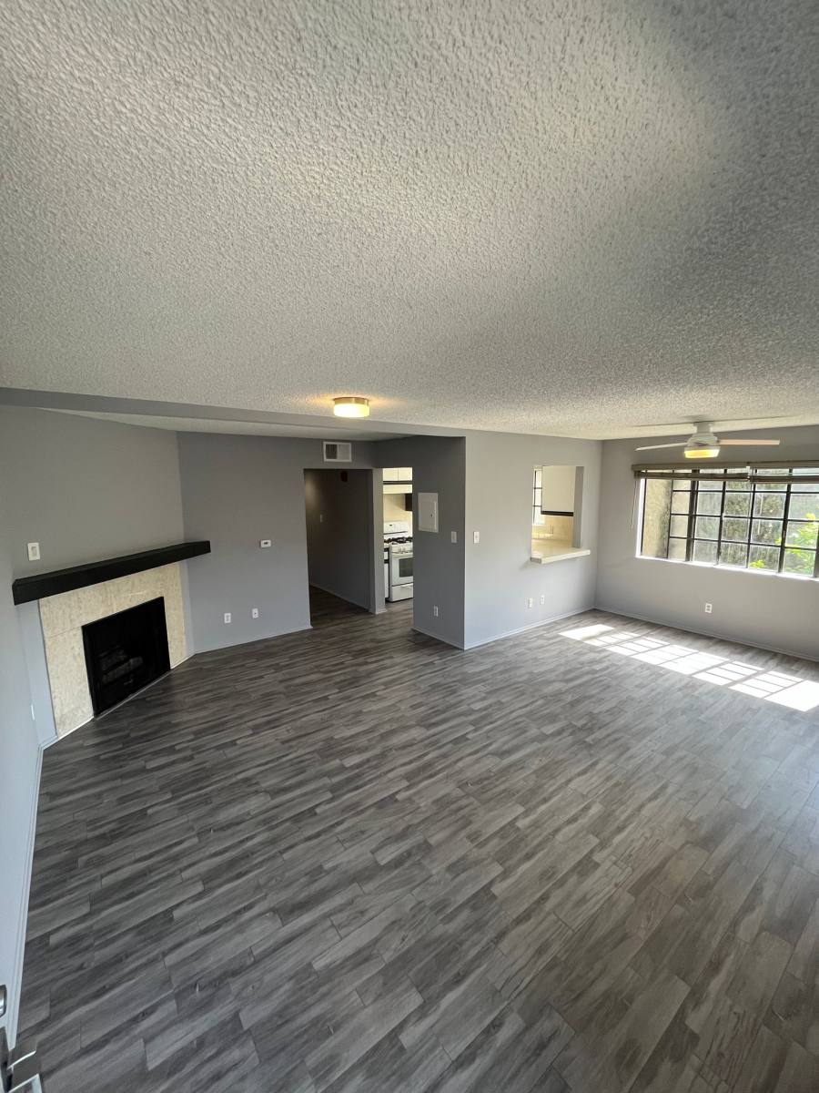 Apartment for rent at 4418 Colfax Ave #2, North Hollywood, CA 91602