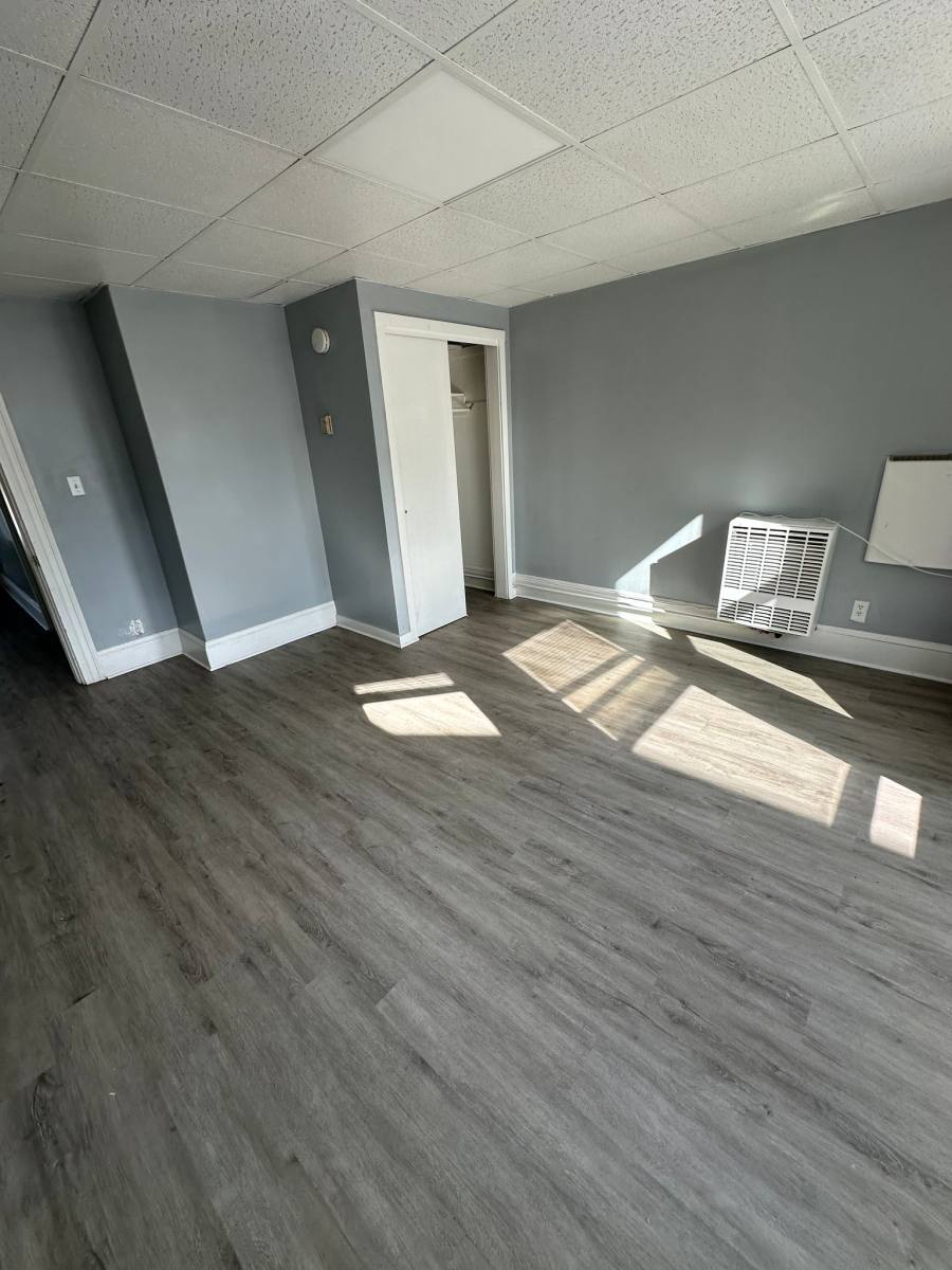 Apartment for rent at 128 Pierce St #2, Lewiston, ME 04240