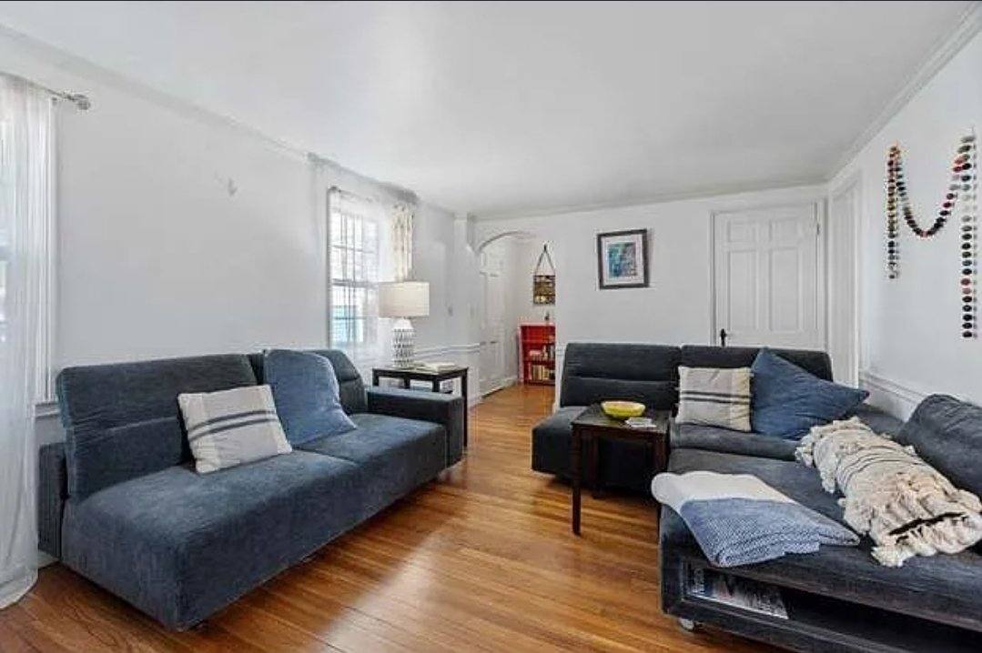 House for rent at 25 Moody St, Chestnut Hill, MA 02467