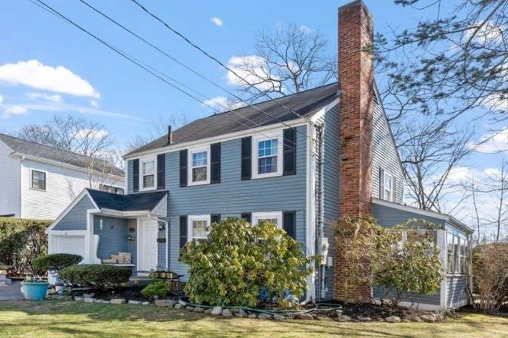 House for rent at 25 Moody St, Chestnut Hill, MA 02467