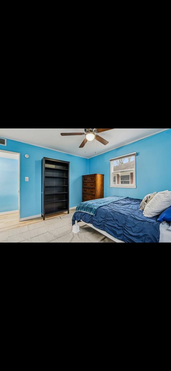 House for rent at 5168 Caroline Ave, Indianapolis, IN 46205