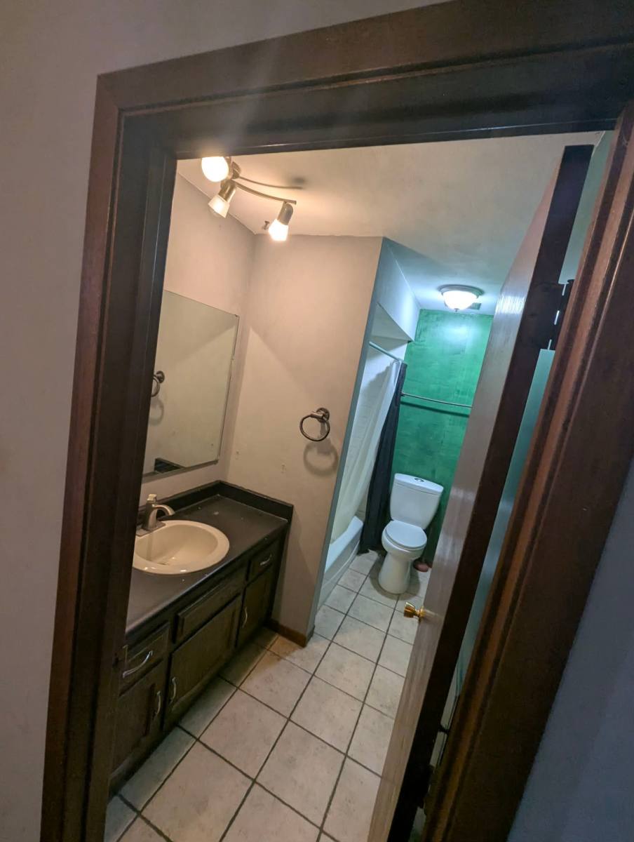 Apartment for rent at 2027 Eggleston Rd #REAR, Rockford, IL 61108