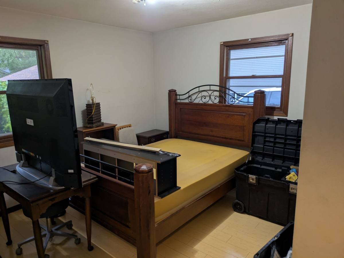 Apartment for rent at 2027 Eggleston Rd #REAR, Rockford, IL 61108