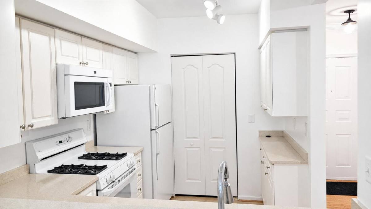 Condo for rent at 12913 Alton Square #307, Herndon, VA 20170