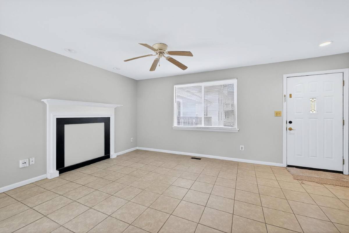 Townhouse for rent at 5367 Wayne St #B, Raleigh, NC 27606