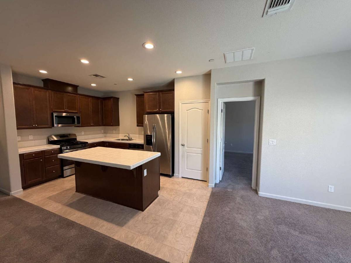 House for rent at 519 Tolman Way, Merced, CA 95348