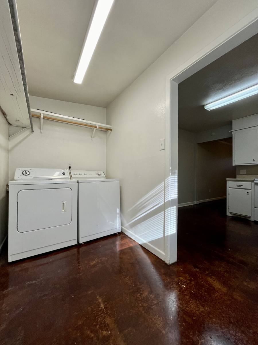 Townhouse for rent at 2423 22nd Place #B, Lubbock, TX 79411