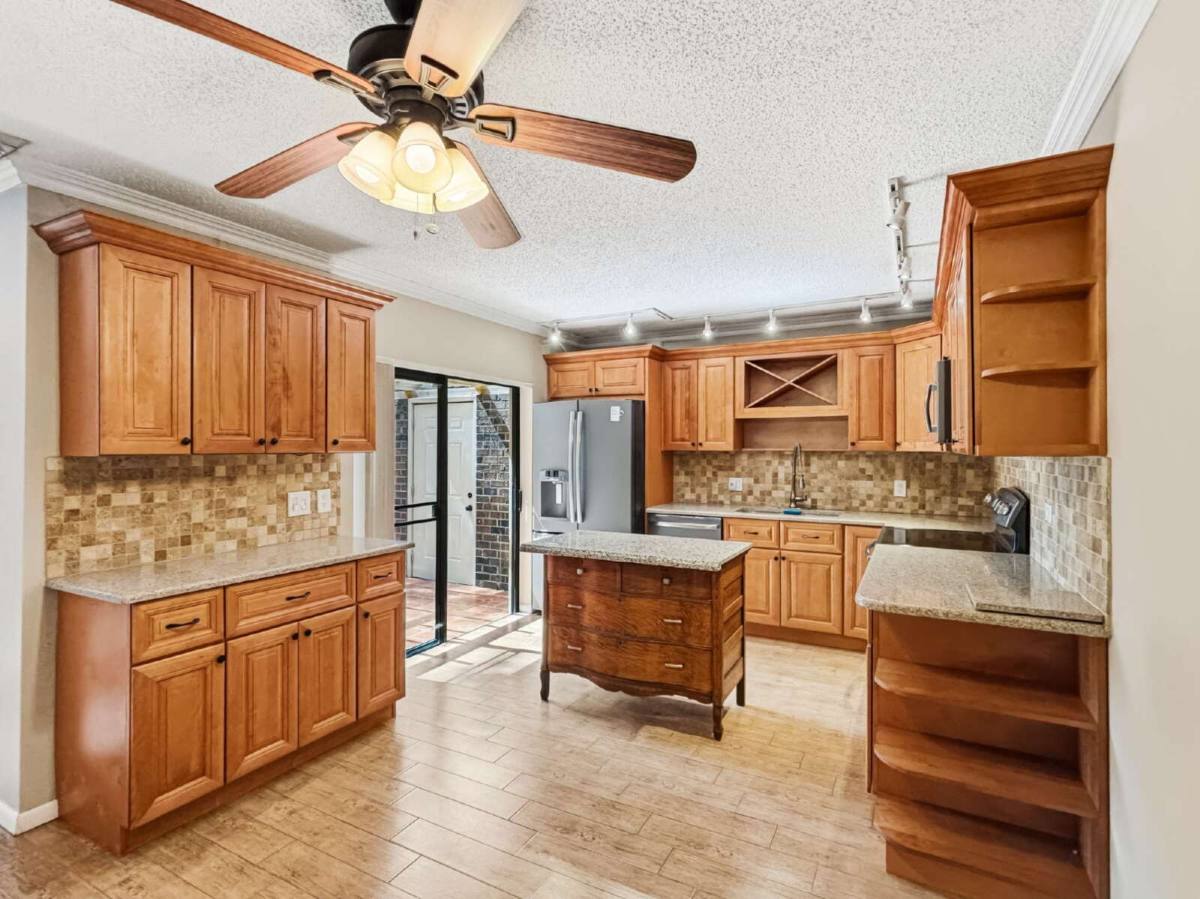 Townhouse for rent at 1608 16th Terrace, Palm Beach Gardens, FL 33418