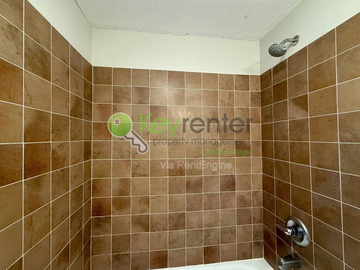 Apartment for rent at 305 Sunrise Lane, Chattanooga, TN 37411