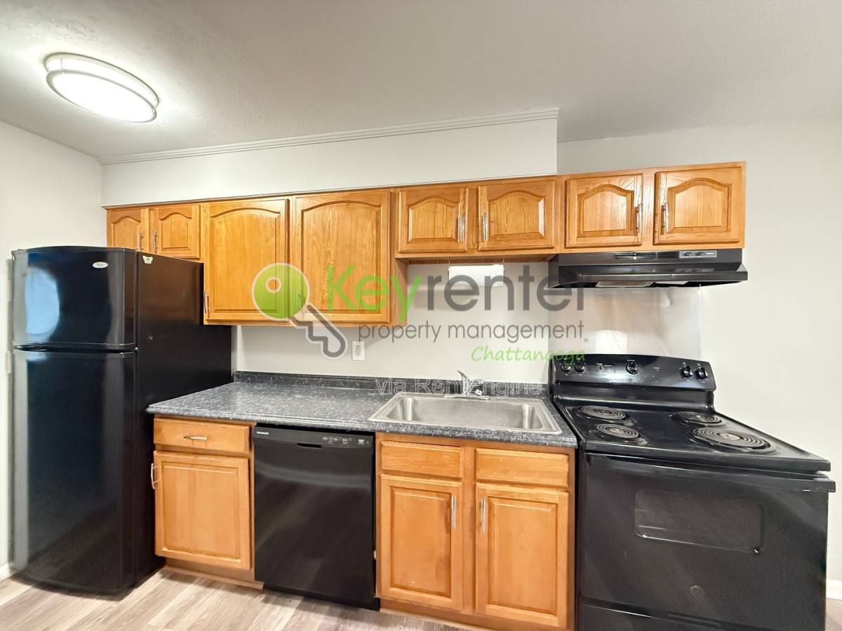 Apartment for rent at 305 Sunrise Lane, Chattanooga, TN 37411