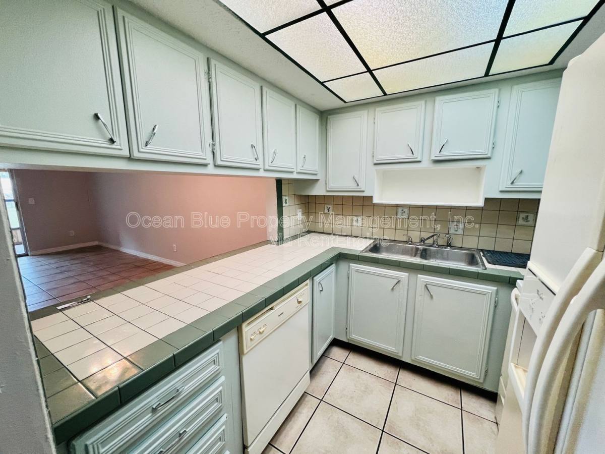 Condo for rent at 3421 Tricon Lane #12, Holiday, FL 34691