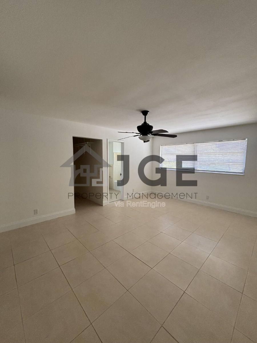 Condo for rent at 1040 Crystal Lake Dr #2, Pompano Beach, FL 33064