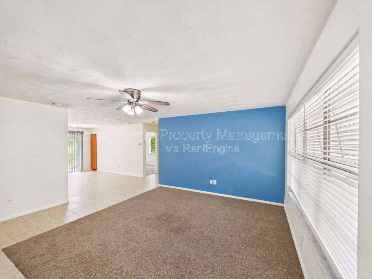House for rent at 18543 Iris Rd, Fort Myers, FL 33967