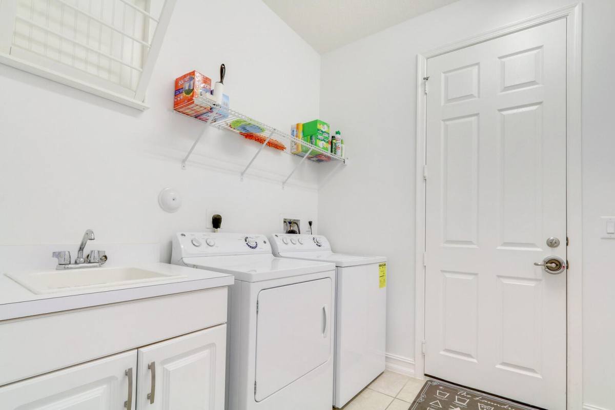House for rent at 8185 Fiera Ridge Dr, Boynton Beach, FL 33473