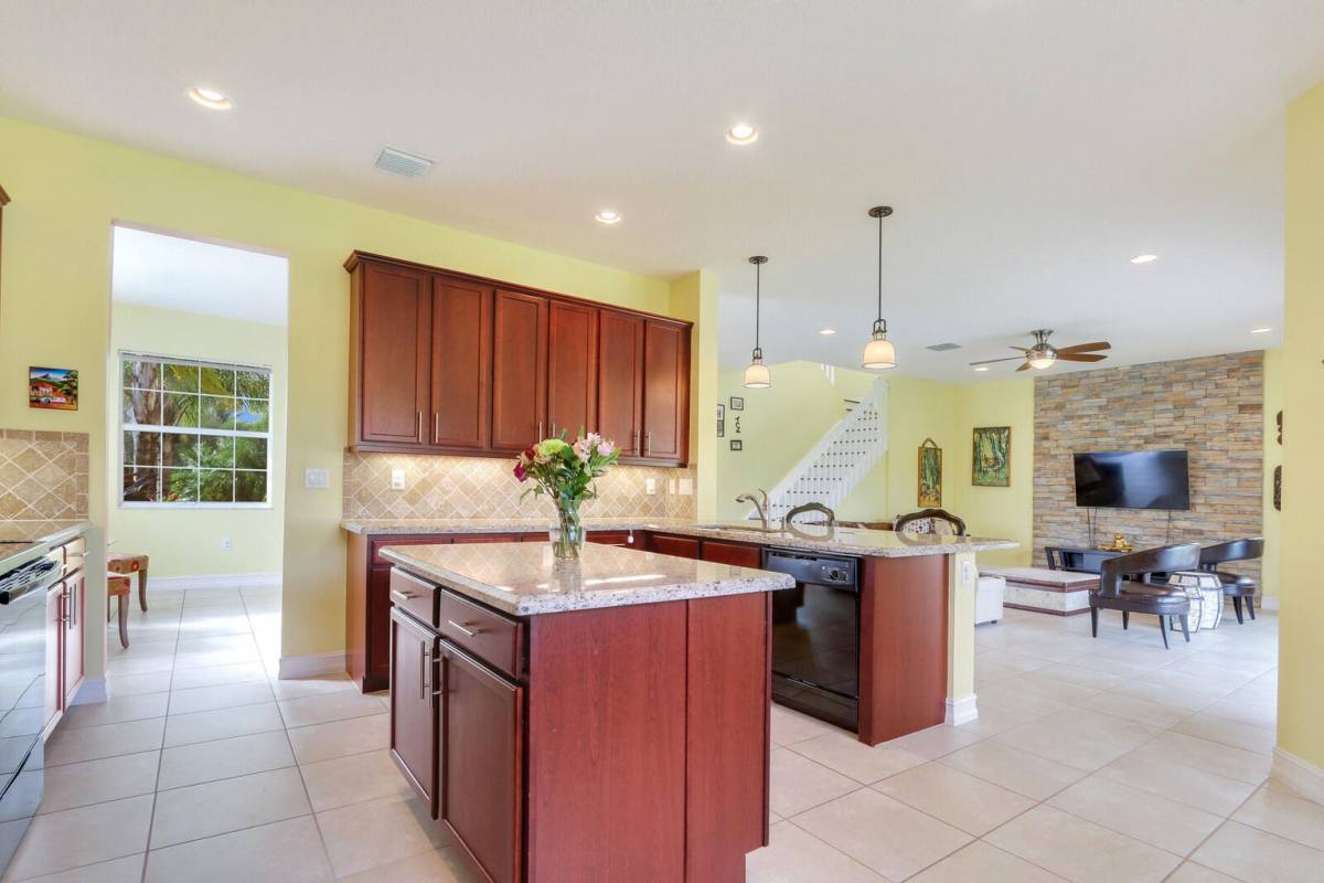 House for rent at 8185 Fiera Ridge Dr, Boynton Beach, FL 33473