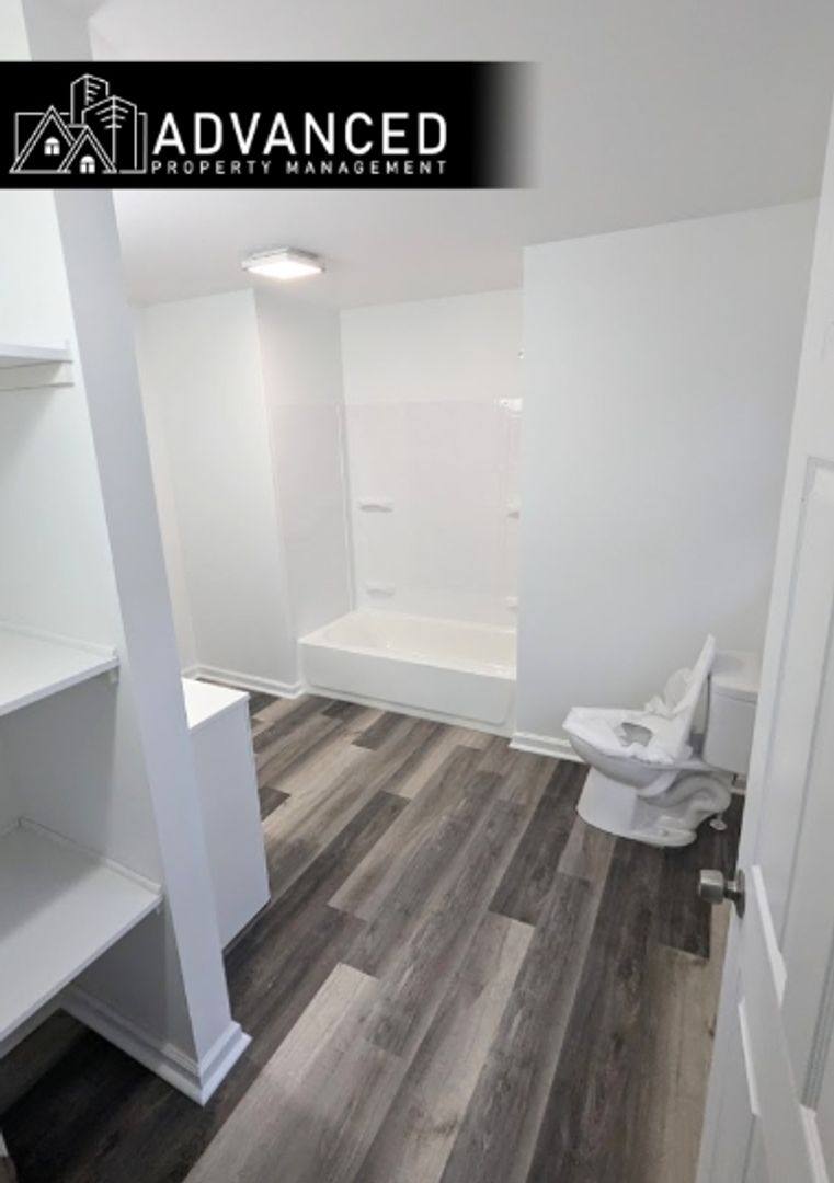 House for rent at 661 S 60th St, Milwaukee, WI 53214