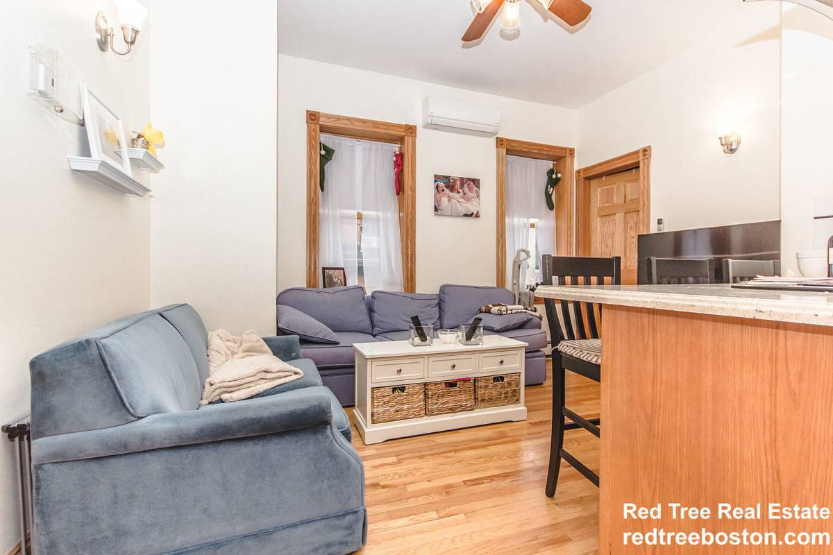 Apartment for rent at 97 Myrtle St #3, Boston, MA 02114