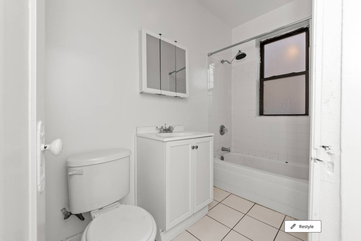 Apartment for rent at 3823 N Fremont St #E3, Chicago, IL 60613