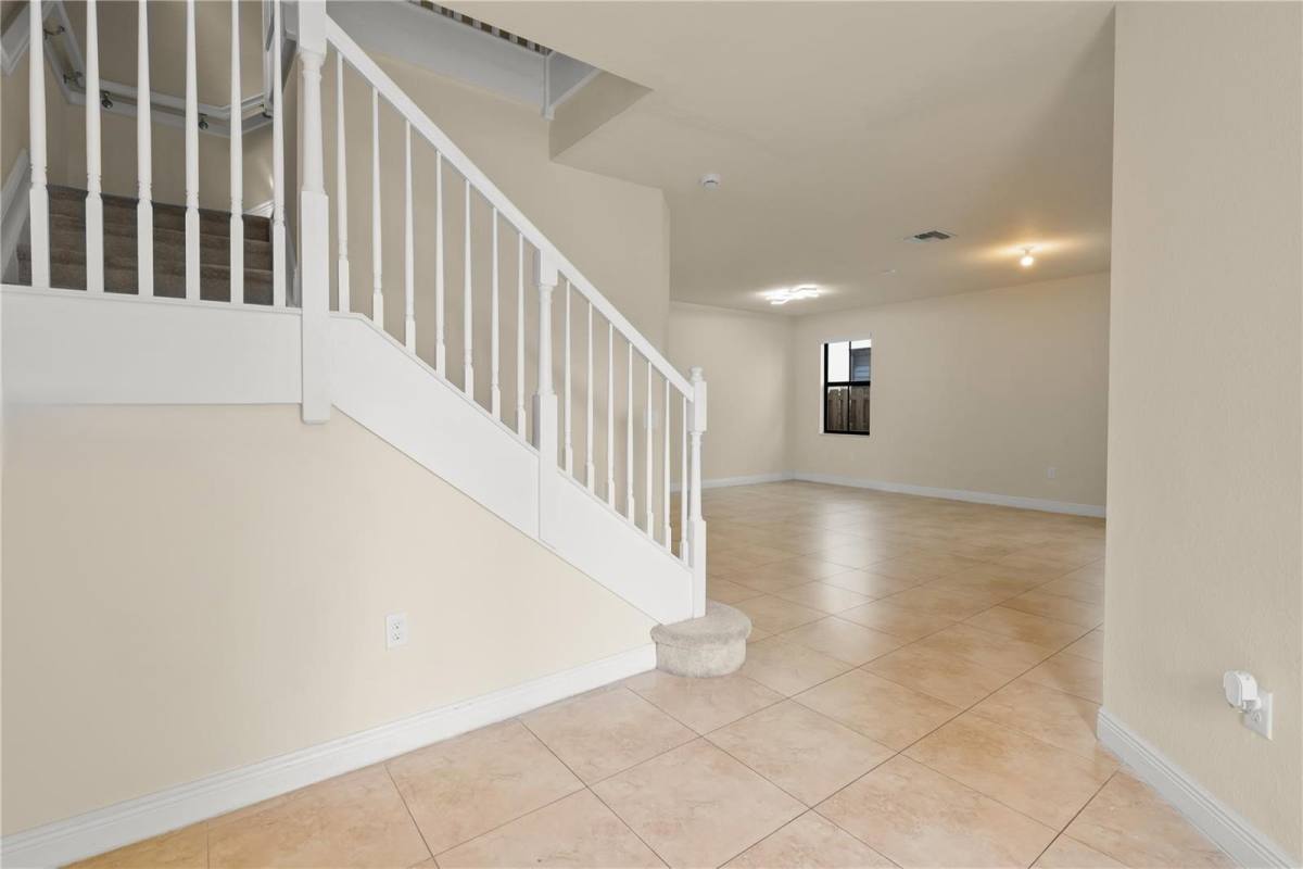 House for rent at 10021 NW 87th Terrace, Miami, FL 33178