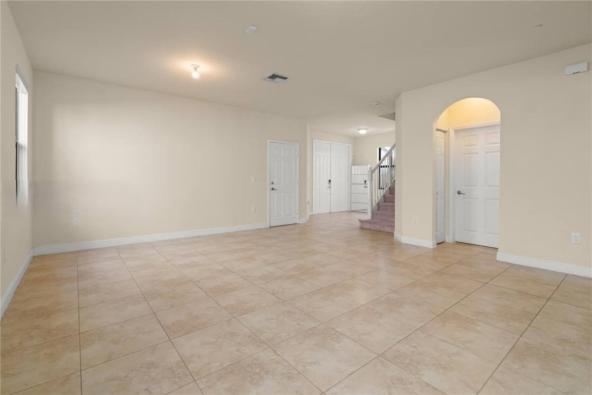 House for rent at 10021 NW 87th Terrace, Miami, FL 33178