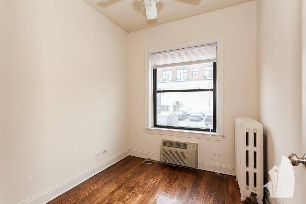 Condo for rent at 740 W Addison St #S3, Chicago, IL 60613