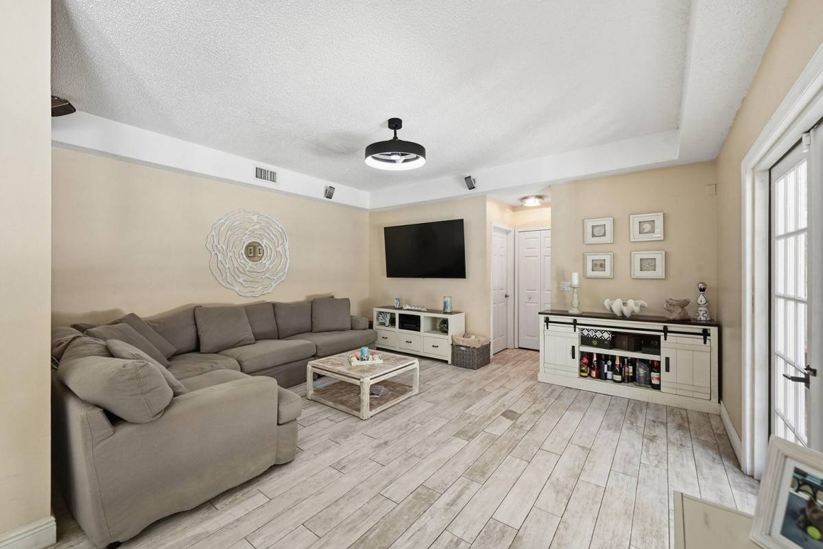 House for rent at 15073 Oak Chase Court, Wellington, FL 33414