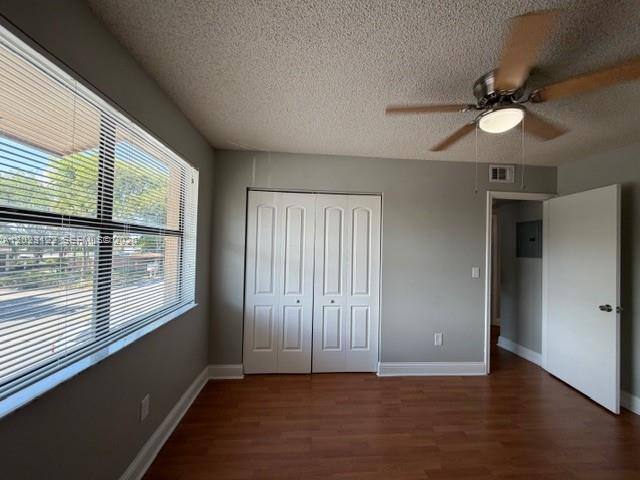 Condo for rent at 2570 W 67th Place, Hialeah, FL 33016